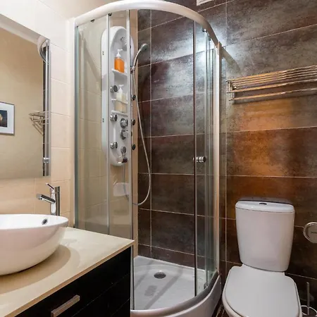 Whome Premium Family W/ Lift, Ac & Barbecue *