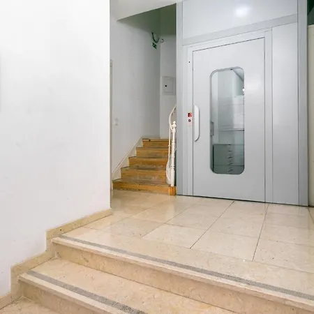 Whome Premium Family W/ Lift, Ac & Barbecue * Lizbona