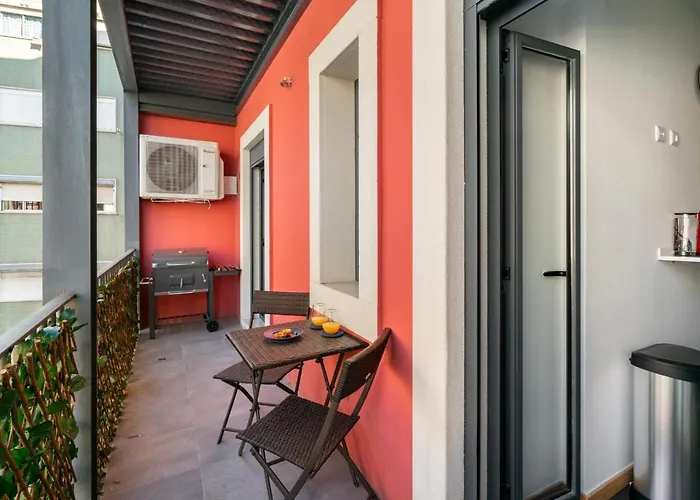 Whome Premium Family W/ Lift, Ac & Barbecue Διαμέρισμα Lisboa