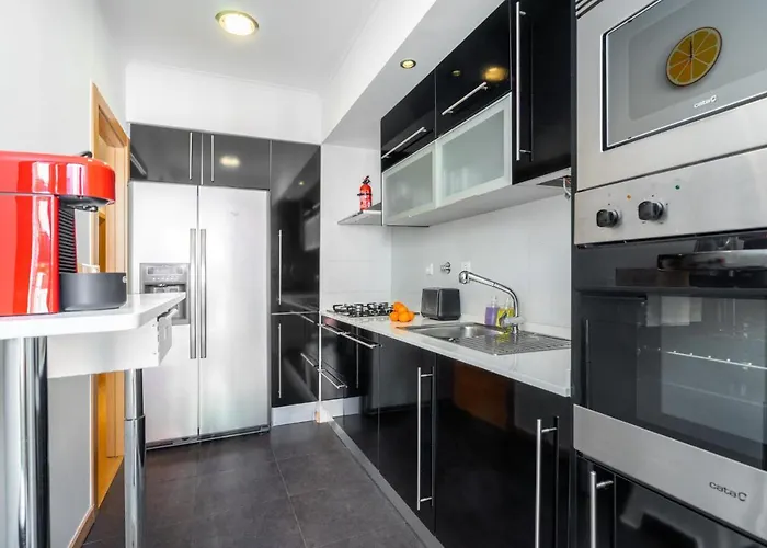 Whome Premium Family W/ Lift, Ac & Barbecue Lisboa